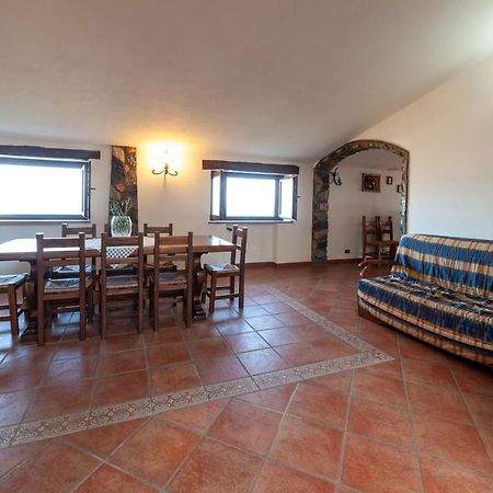 Azienda Agrituristica Le Terre Di San Leonardo 切特拉罗 外观 照片