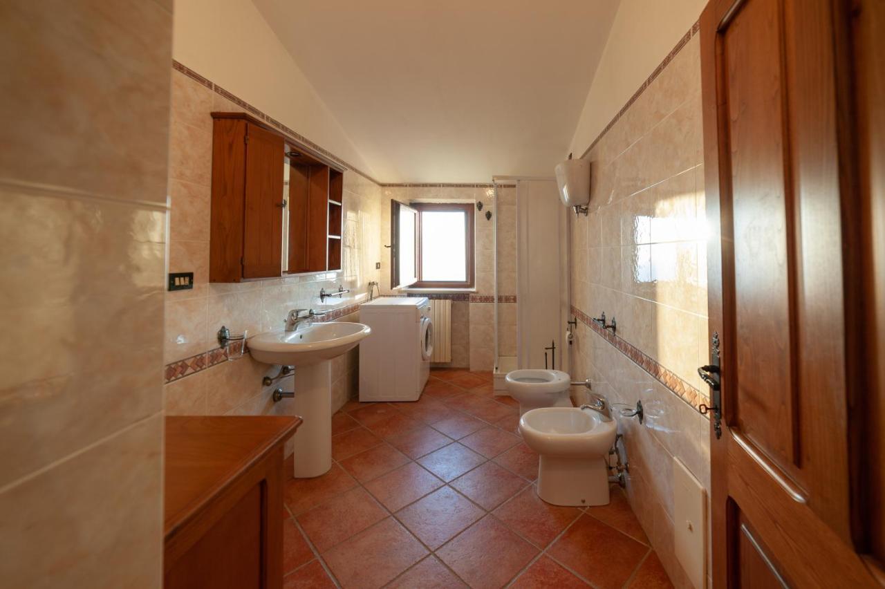 Azienda Agrituristica Le Terre Di San Leonardo 切特拉罗 外观 照片