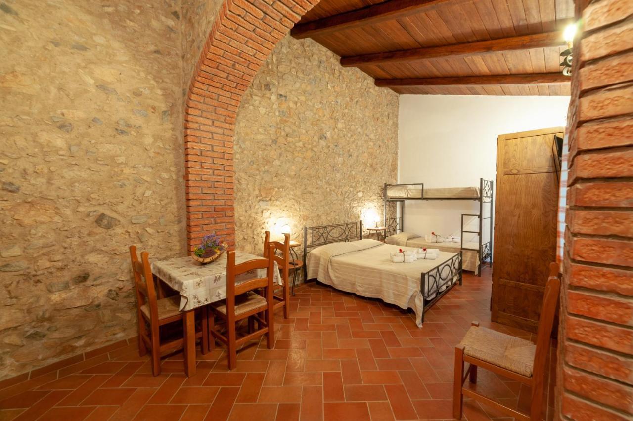 Azienda Agrituristica Le Terre Di San Leonardo 切特拉罗 外观 照片